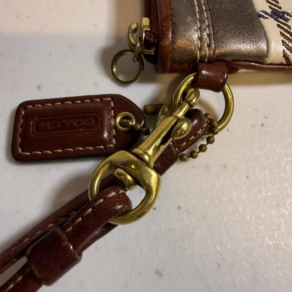 Coach Patchwork Large Wristlet Clutch Zippered Po… - image 7